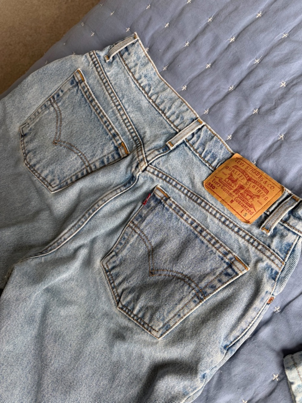 Vintage Levi's 550 Relaxed Fit Tapered Leg